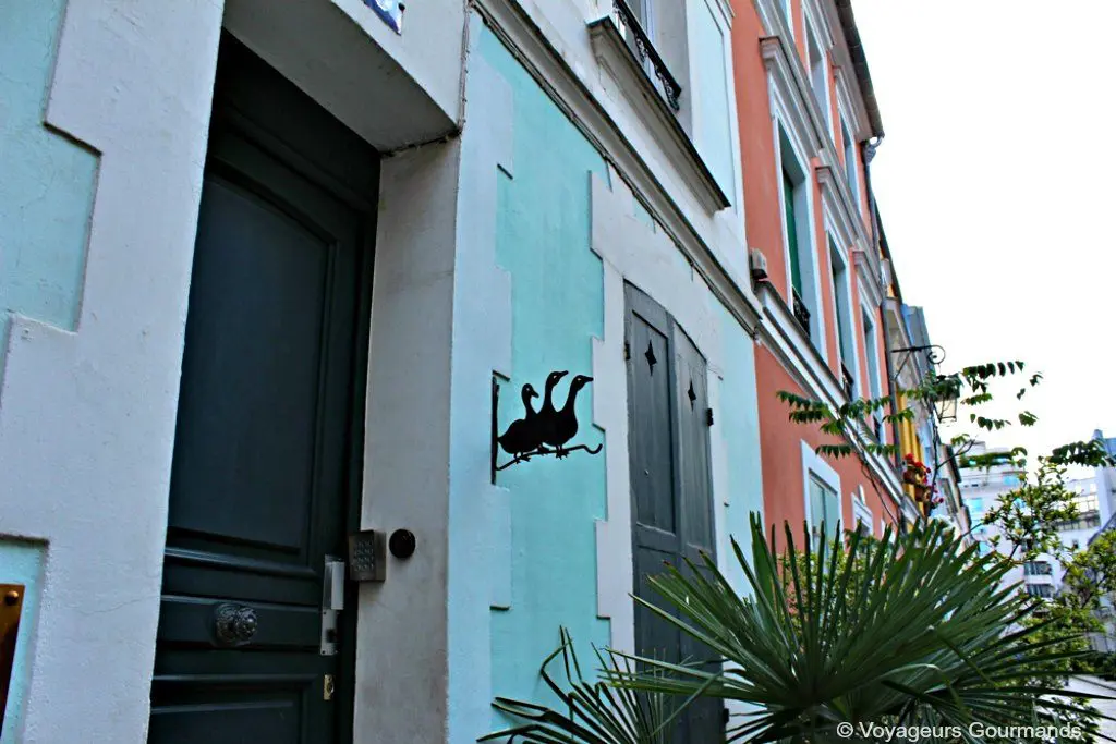 rue cremieux 2