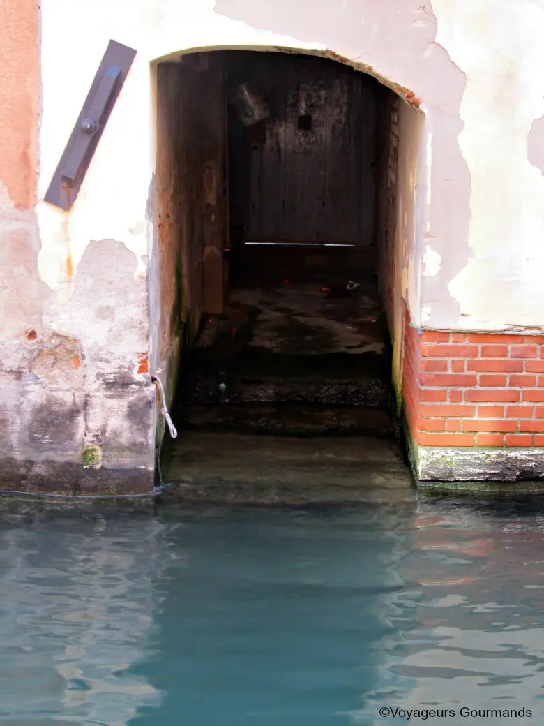 Rues de Venise 10