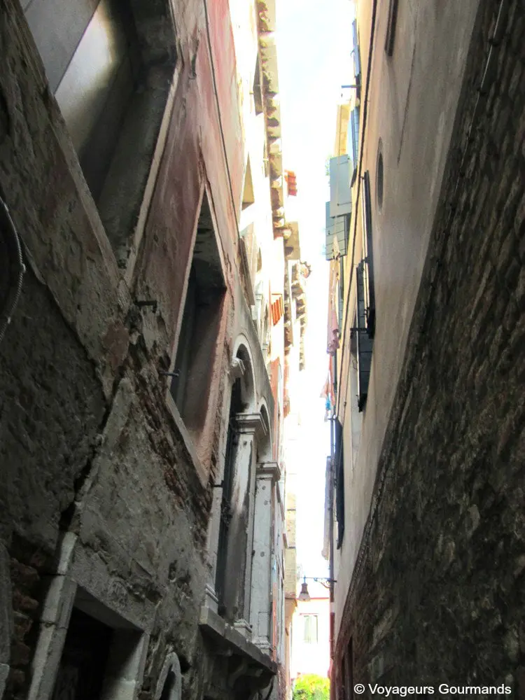 Rues de venise 16