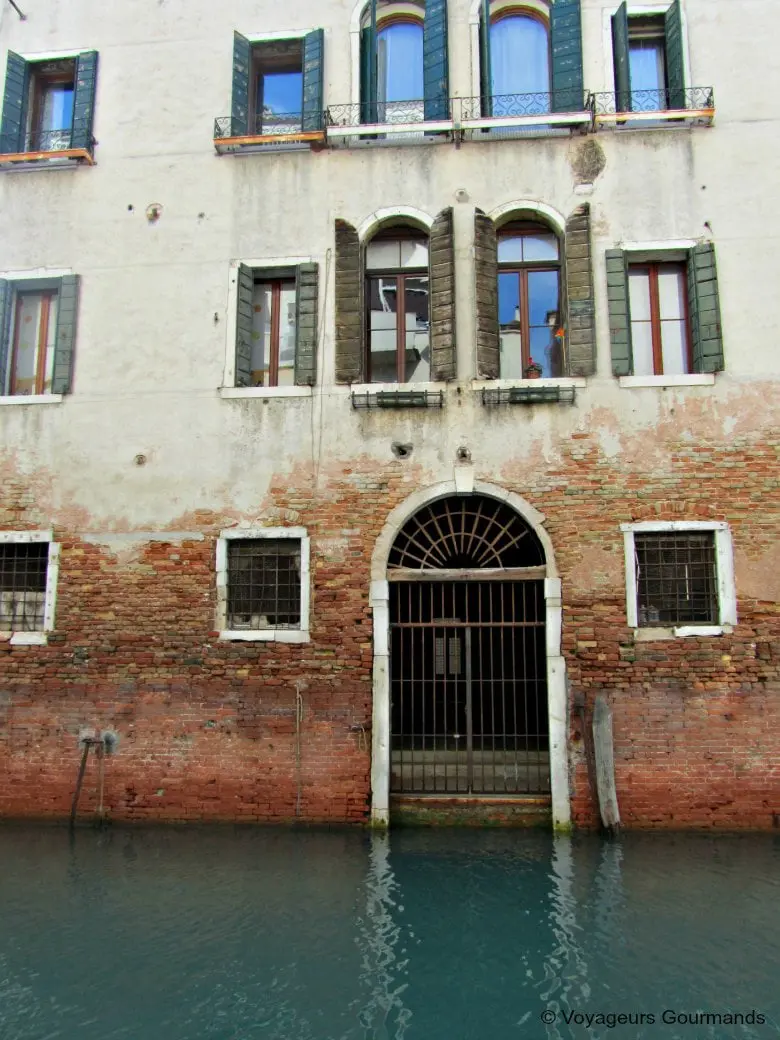 Rues de venise 22
