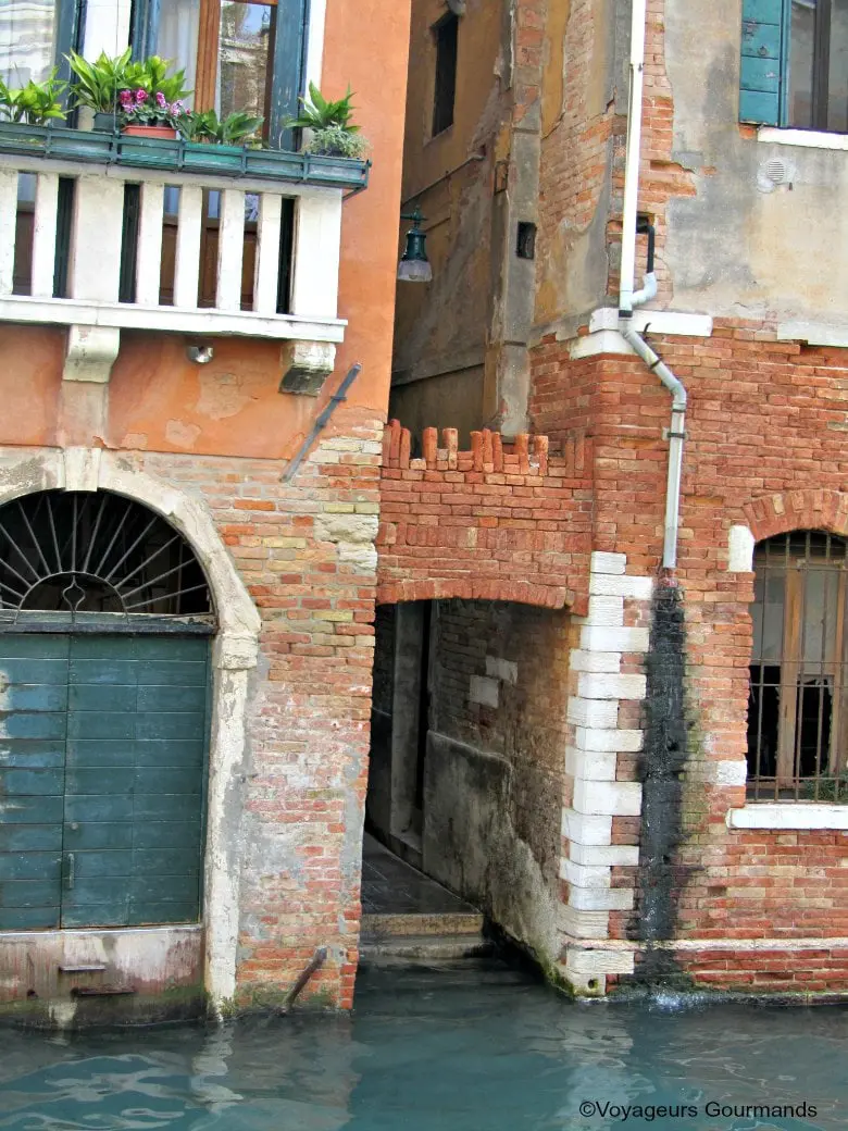 Rues de venise 25