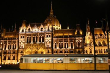 visiter budapest - Le parlement Hongrois