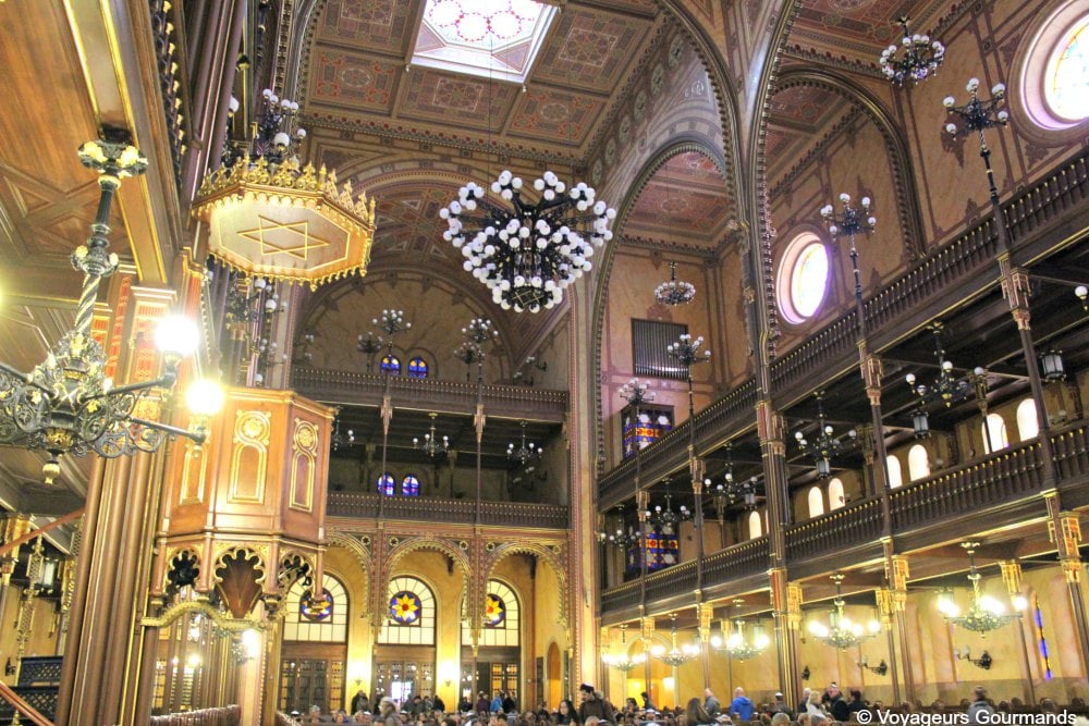 synagogue budapest 14