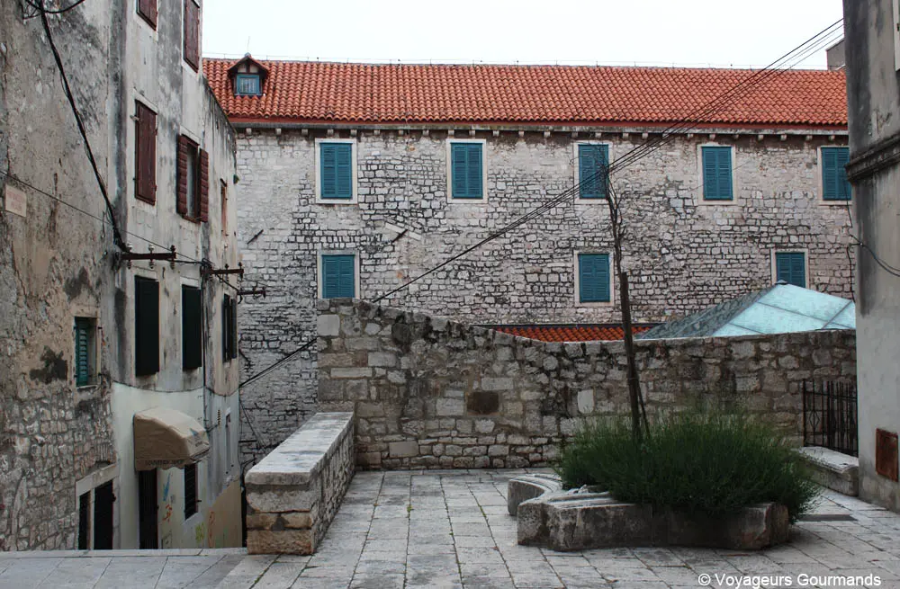 Autour de Split
