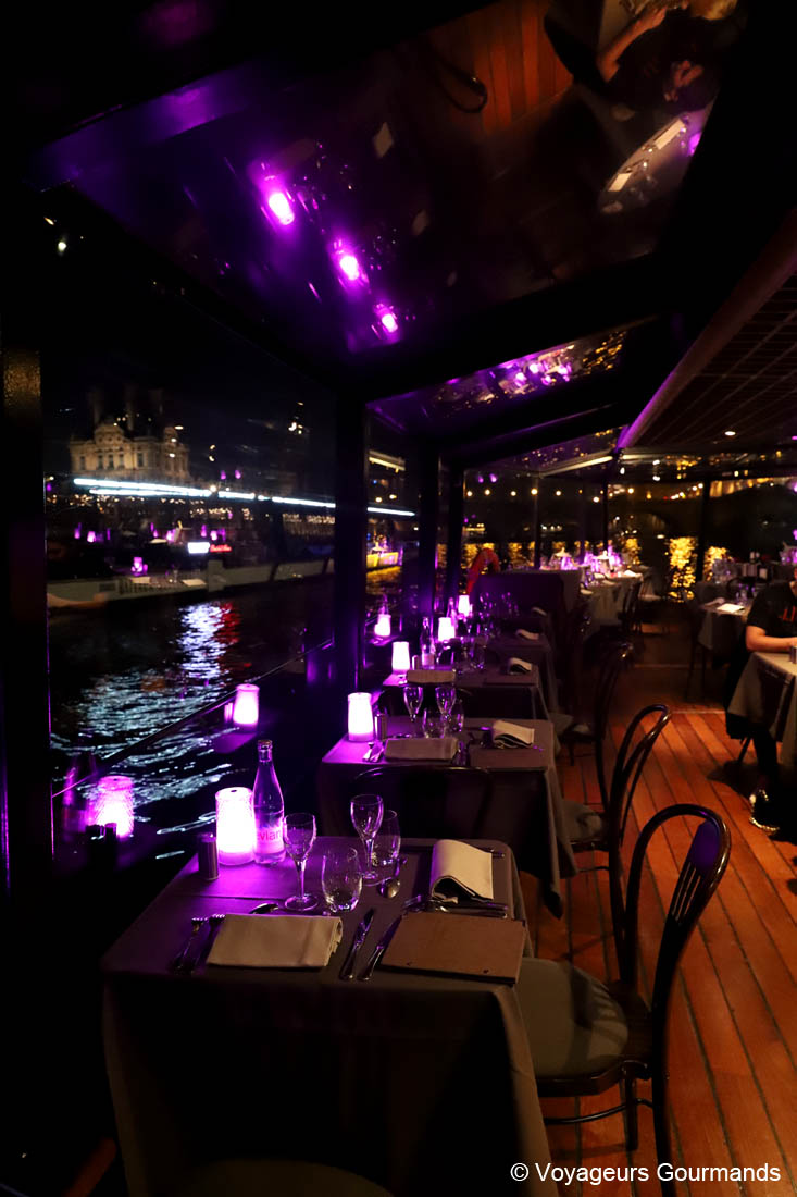 diner croisiere sur la seine
