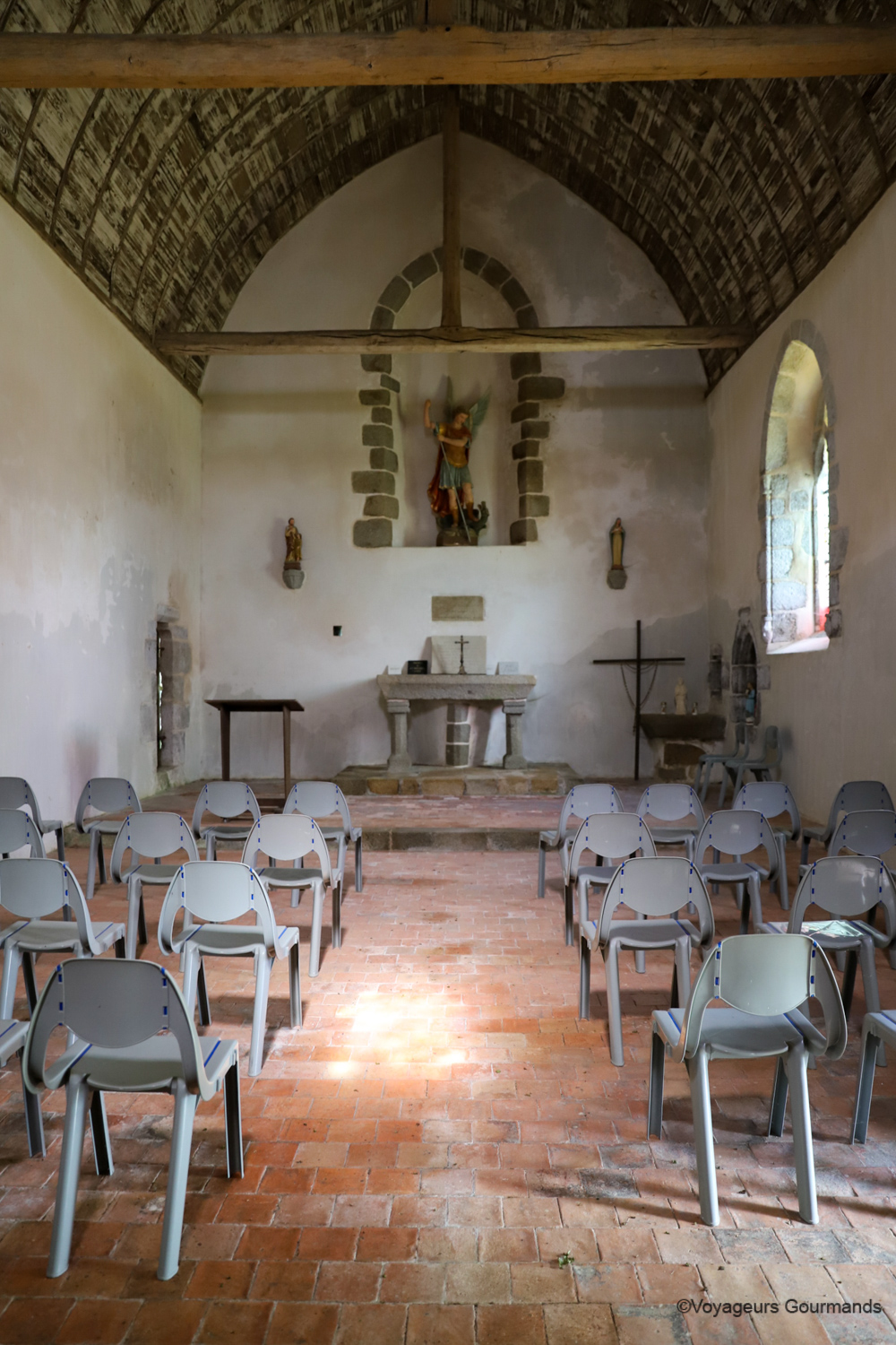 visiter sainte suzanne 13