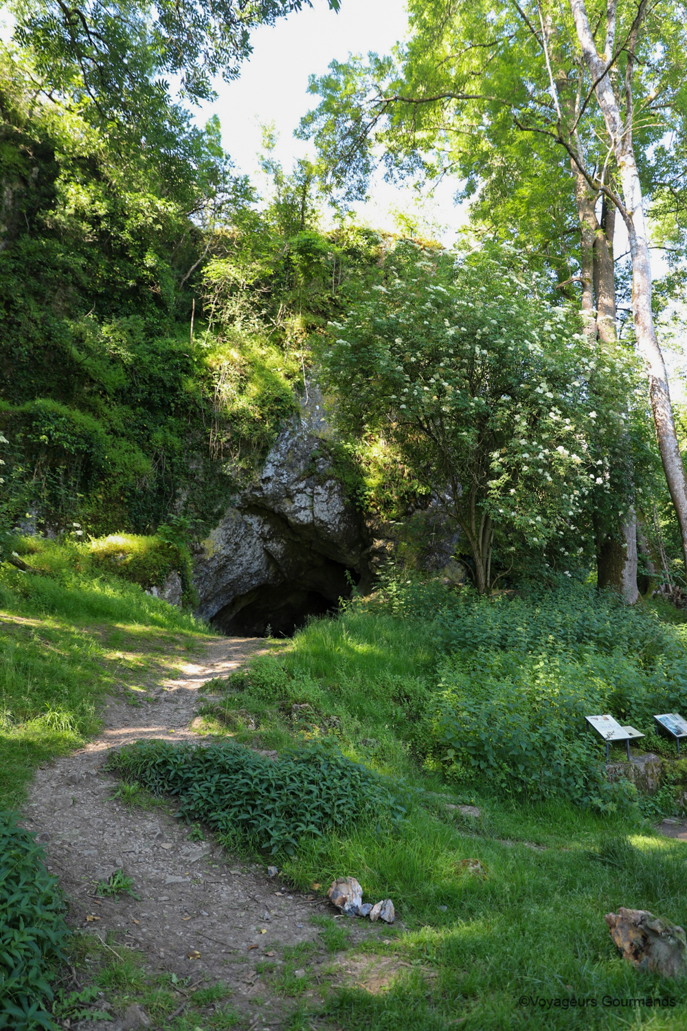 visiter sainte suzanne 38