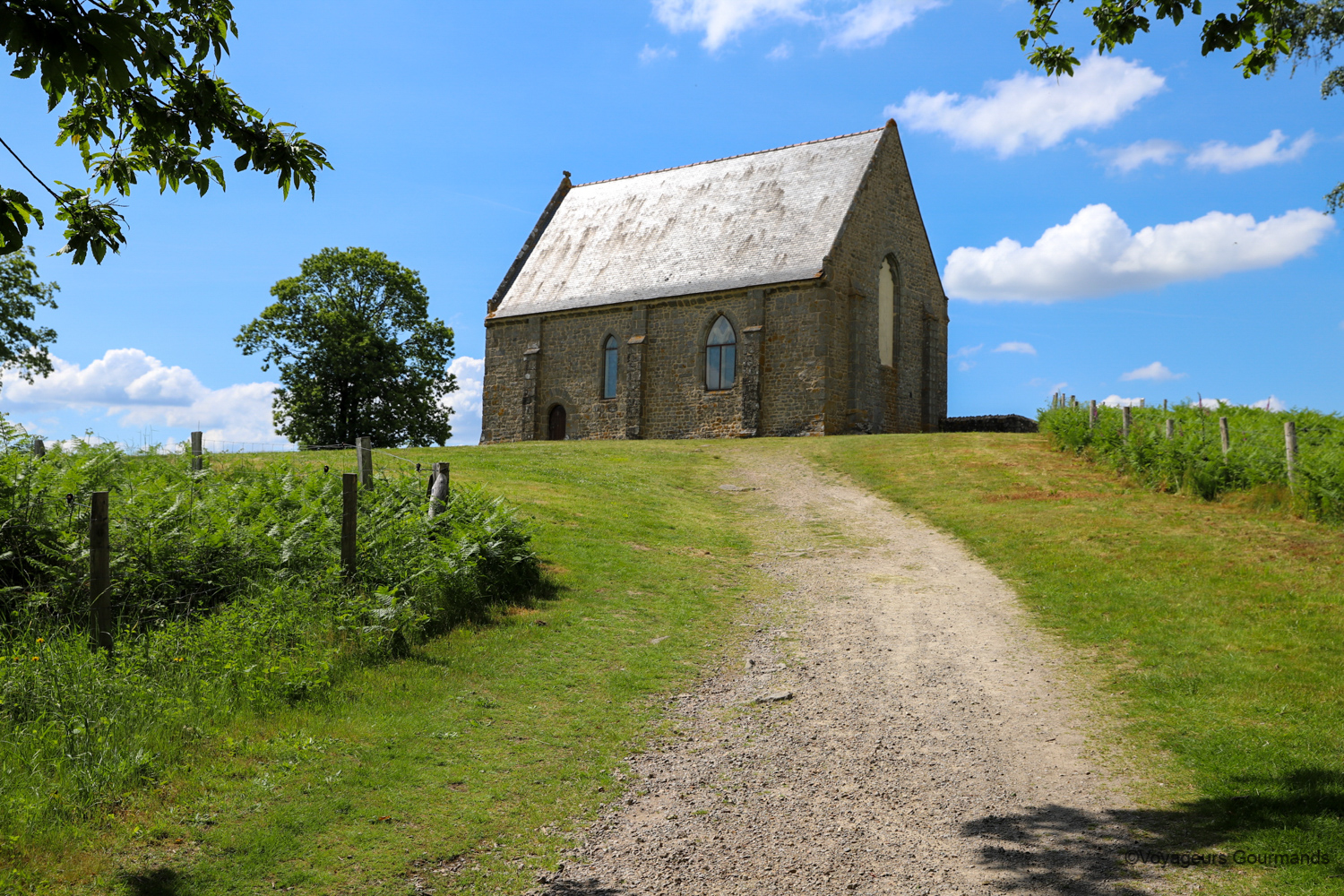 visiter sainte suzanne 9