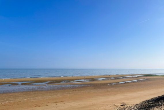 plage de cabourg