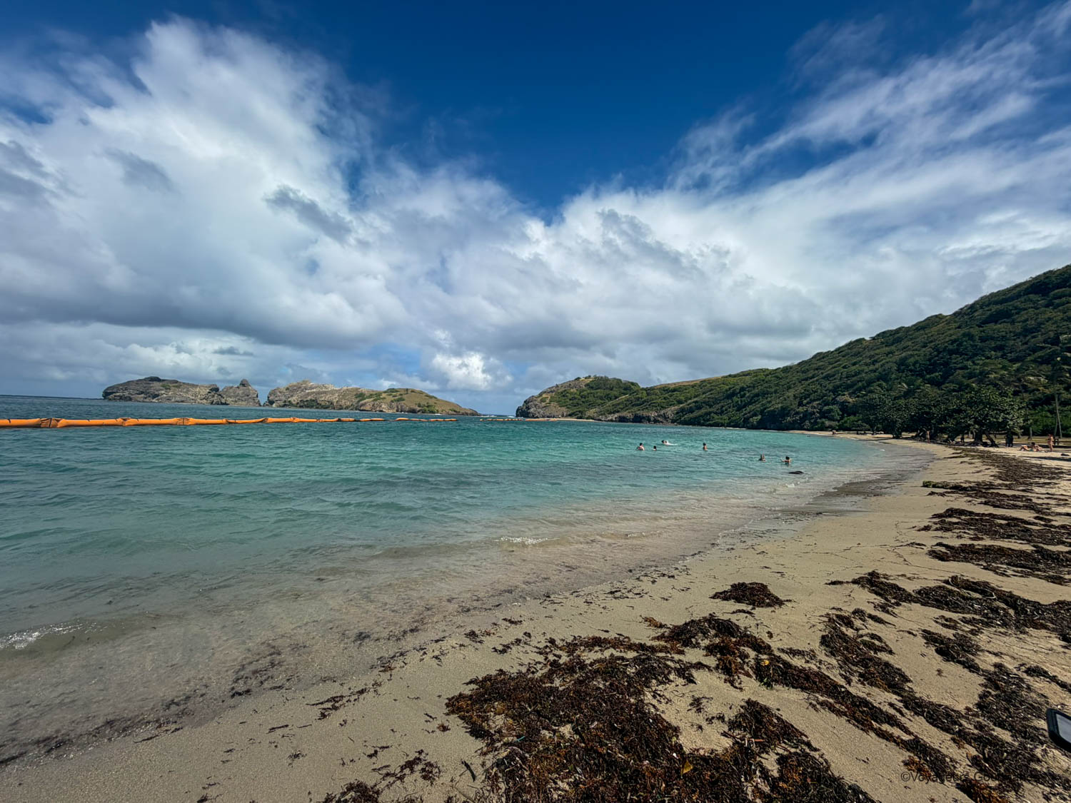plage de pompierre iles des saintes guadeloupe