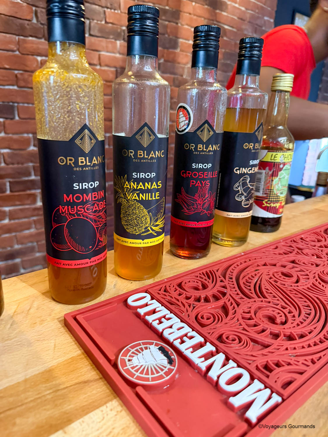 Bouteilles de rhum agricole Montebello