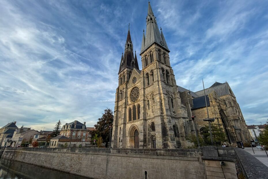 collégiale Notre-Dame-en-Vaux