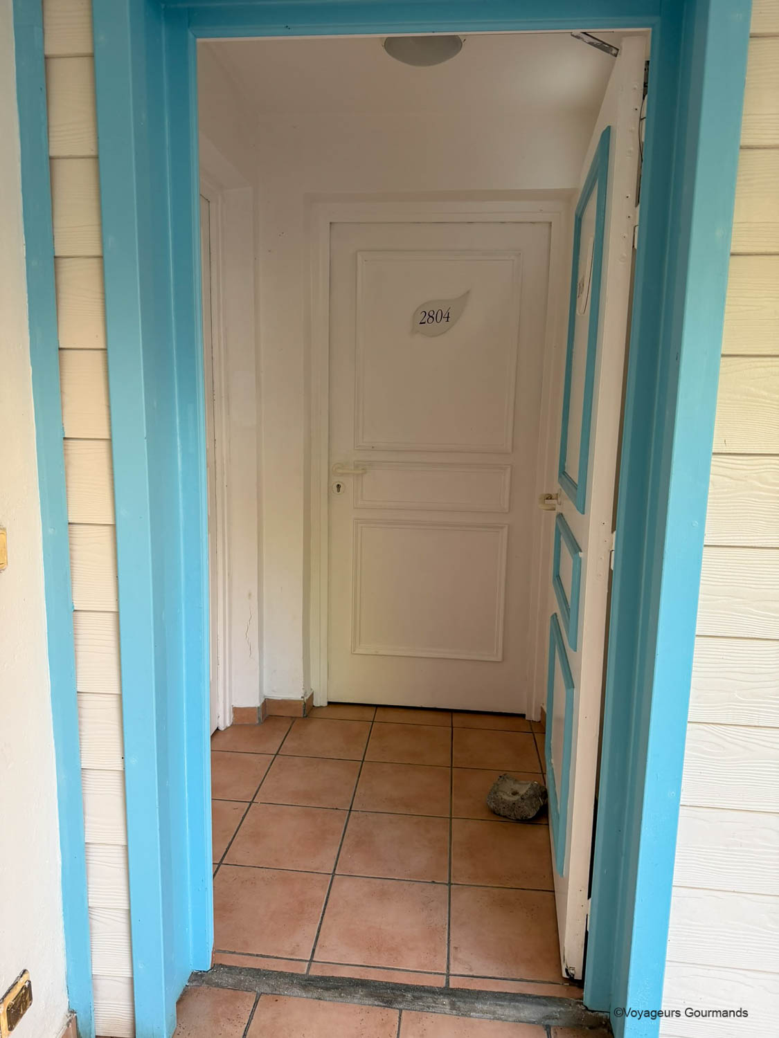 Entrée et couloir d'un appartement à Sainte-Anne