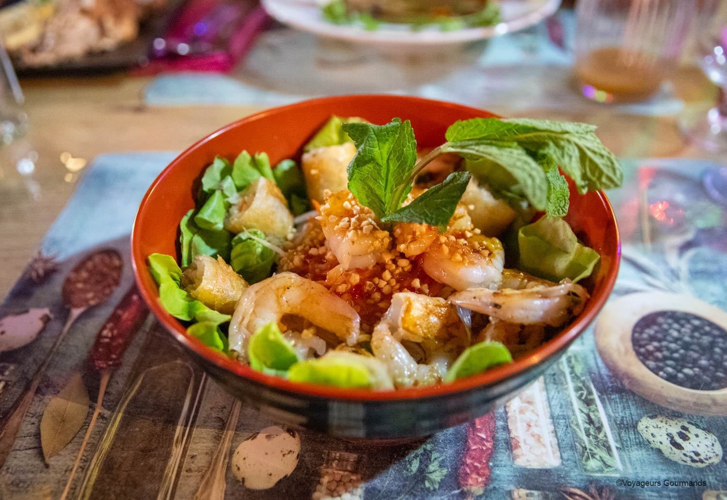 Plat thaï fusion aux crevettes au Paradise Kafé à Deshaies