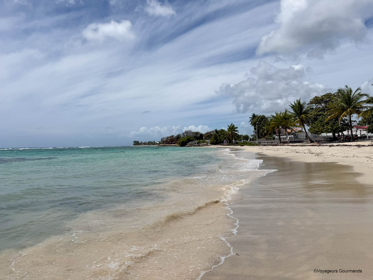 Lagon de la plage des Raisins Clairs, Saint-François