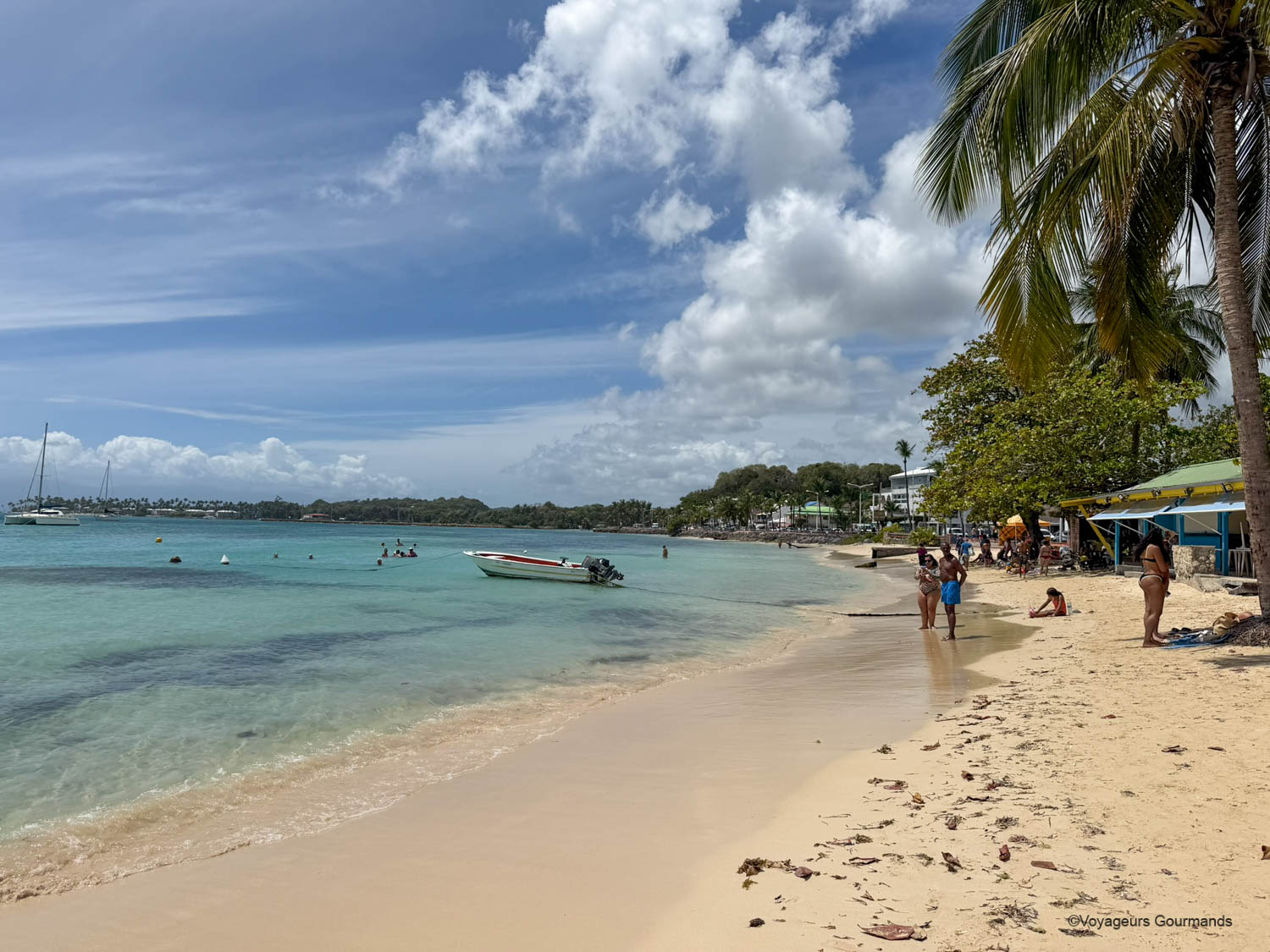 Plage du bourg de Sainte-Anne en Guadeloupe
